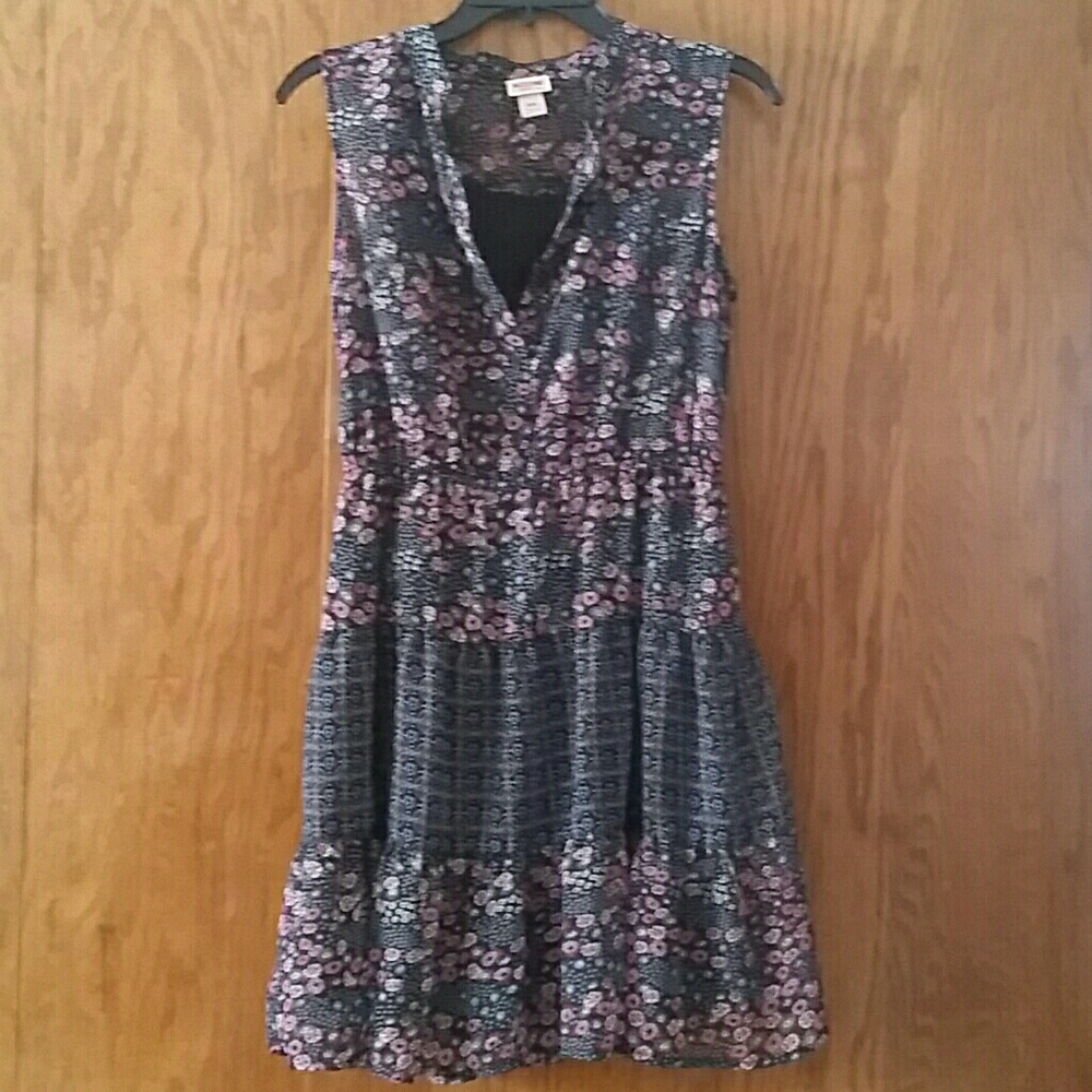 Mossimo tiered sleeveless dress